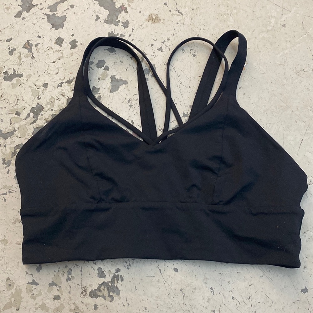 Lululemon Black Energy Longline
Sports Bra size 10 (LBB29)